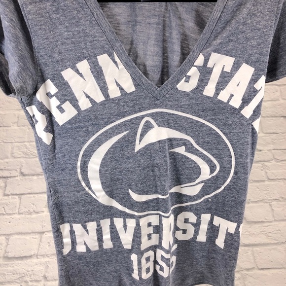 Victoria’s Secret Pink PennState T-shirt Navy Blue White Size Medium PSU - Picture 4 of 11